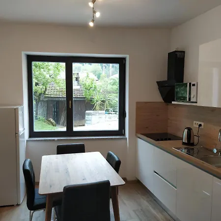 Apartmaji Maln Apartamento