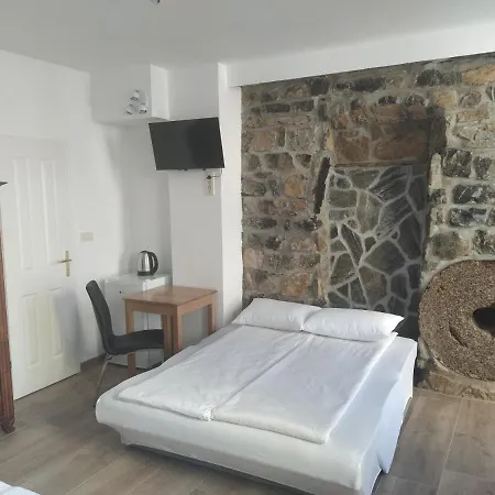 Appartement Apartmaji Maln *