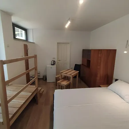 Apartmaji Maln Apartment *