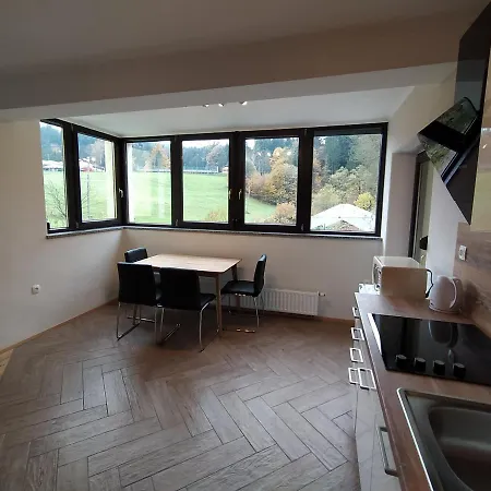 Appartement Apartmaji Maln *
