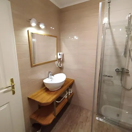 Apartmaji Maln * Доленьске-Топлице