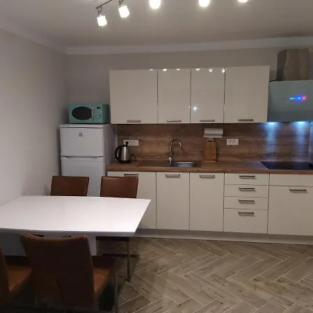 Apartmaji Maln Διαμέρισμα